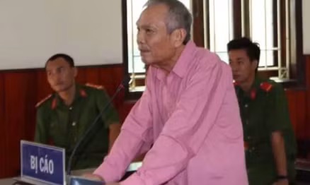 Ông Nguyễn Đức Huyện tại phiên tòa sơ thẩm