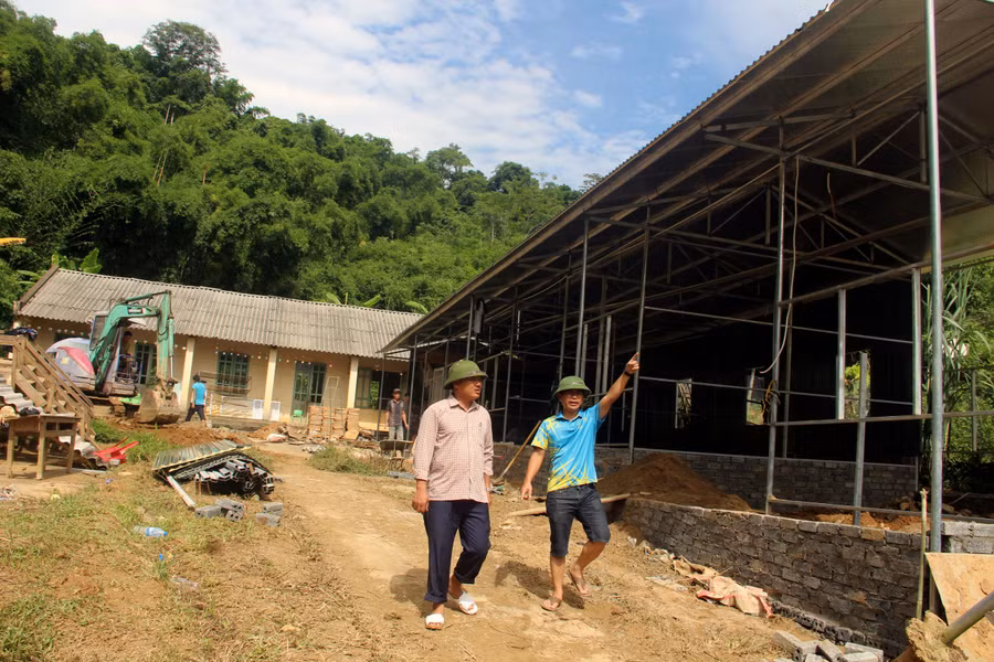 Công trình nhà lắp ghép điểm trường tiểu học tại bản Sa Ná đang hoàn thiện, đưa vào sử dụng