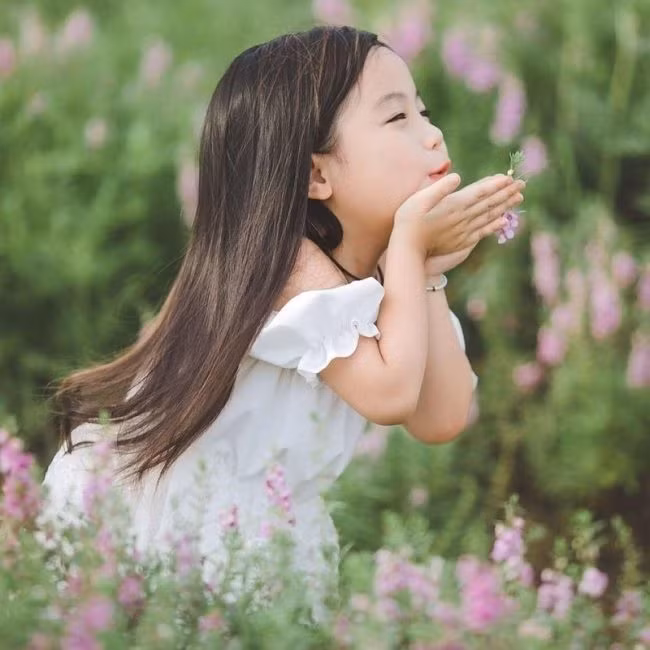 Mách bố mẹ cách đặt tên con gái sinh vào mùa thu vừa nghe đã thấy ngập tràn yêu thương trân quý