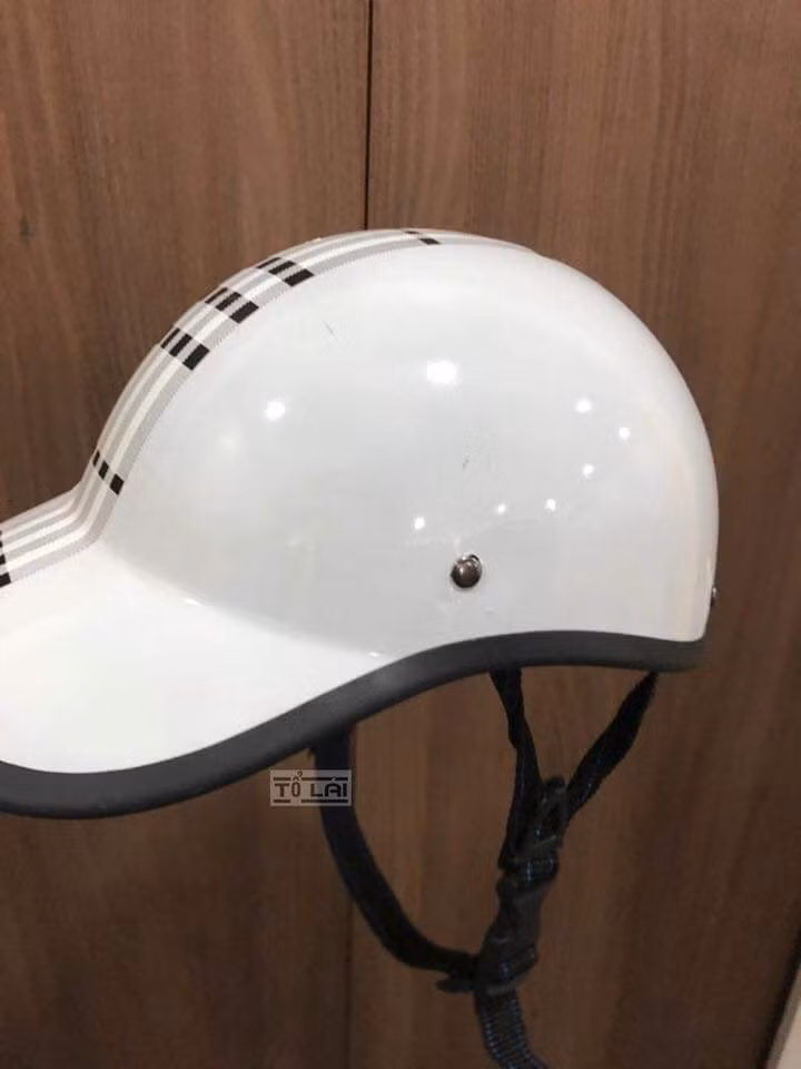 Cao thủ phát hiện ngoại tình: Chỉ vì một chiếc mũ bảo hiểm biết ngay người yêu có bồ-2