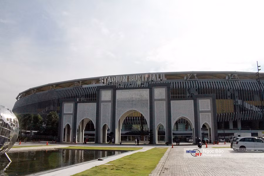 Choáng với Bukit Jalil, nơi ĐTVN đối mặt với sức ép của 8 vạn khán giả