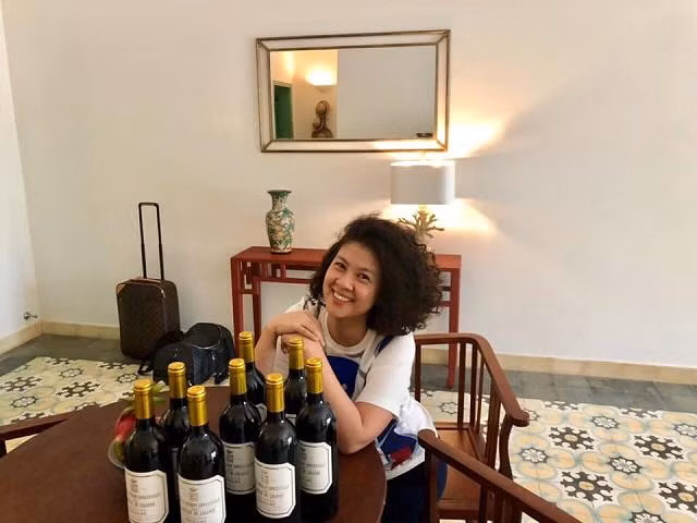 Từng đẹp ngang ngửa Hà Kiều Anh, Kim Thư khiến fan xót xa vì nhan sắc tụt dốc không phanh-7