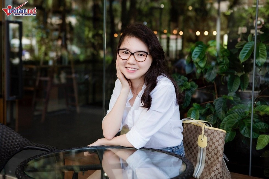 Cuộc sống của Ngô Quỳnh Anh nhóm H.A.T giờ ra sao? Cuộc sống của Ngô Quỳnh Anh nhóm H.A.T giờ ra sao?