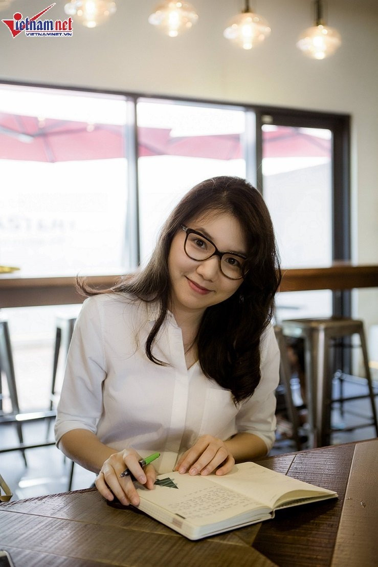 Cuộc sống của Ngô Quỳnh Anh nhóm H.A.T giờ ra sao? Cuộc sống của Ngô Quỳnh Anh nhóm H.A.T giờ ra sao?