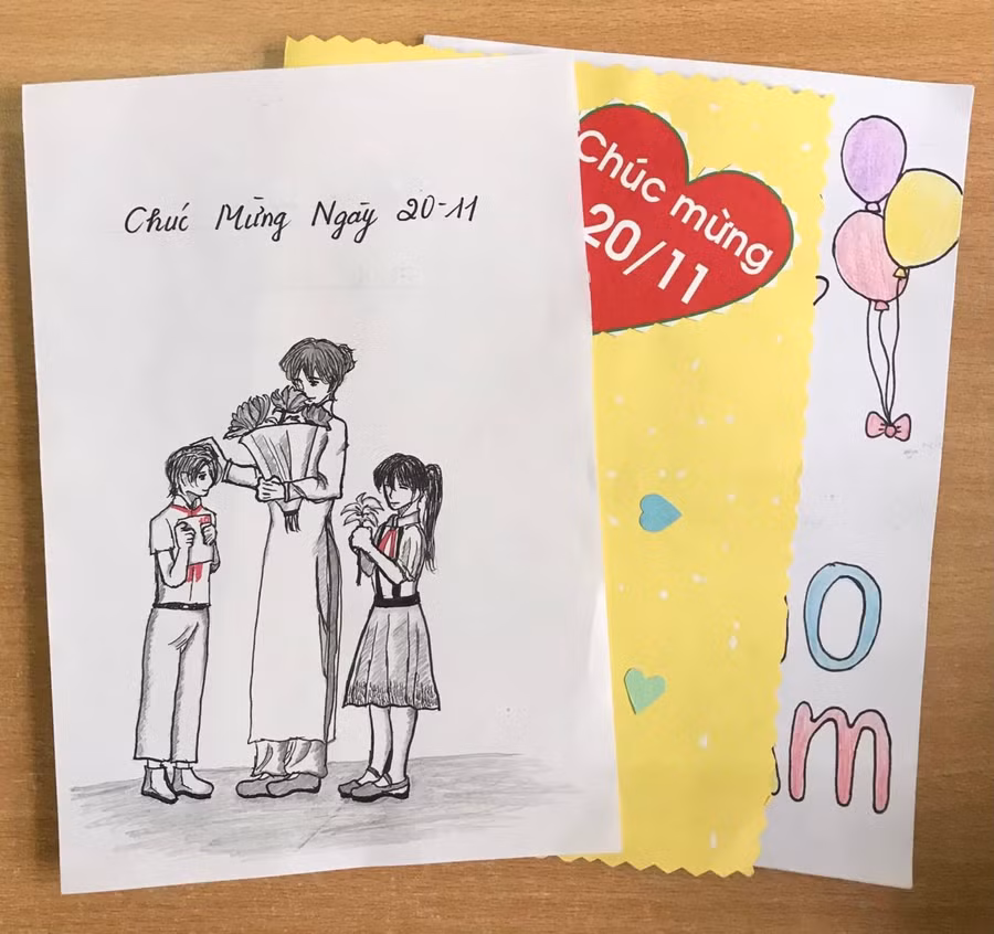 Niềm vui của thầy cô từ những món quà giản đơn.