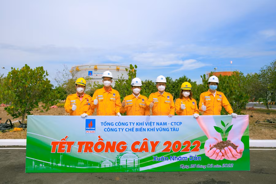 Các lãnh đạo của KVT tham gia kêu gọi phát triển mảng xanh công trình khí