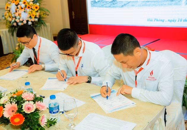 KHP ký cam kết và triển khai phong trào thi đua hoàn thành kế hoạch sản xuất, kinh doanh năm 2021