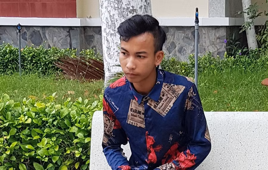 Thanh niên 17 tuổi lĩnh 7 năm tù vì sống như vợ chồng với bé gái 12 tuổi