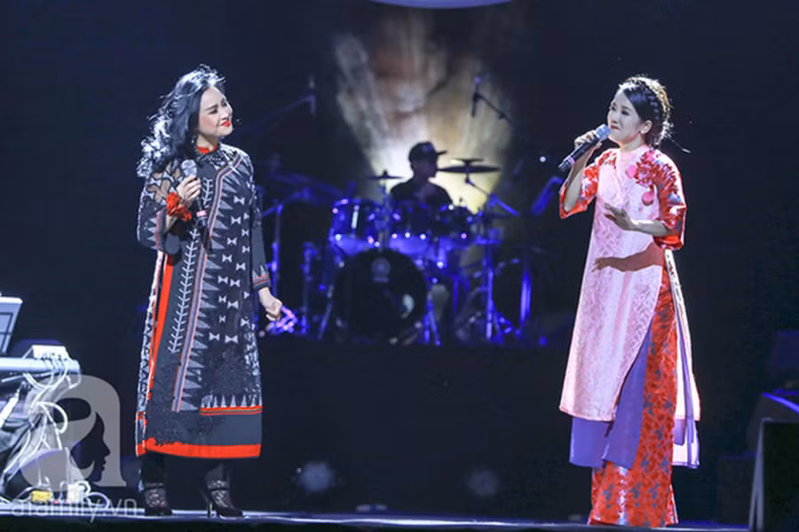 Ca sĩ Thanh Lam và Hồng Nhung sẽ biểu diễn trong đêm nhạc “Nơi mùa thu bắt đầu”.