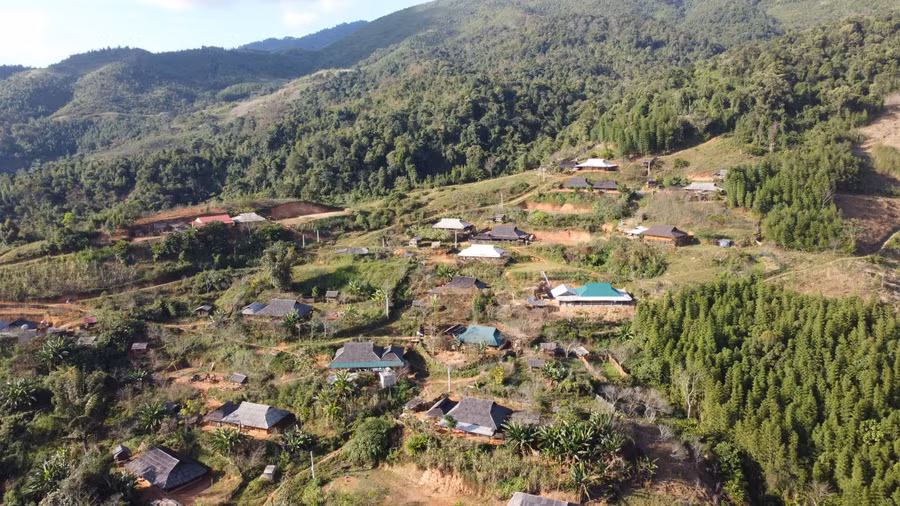 Bản vùng cao thuộc xã Tri Lễ, huyện Quế Phong, Nghệ An. (Ảnh: Phạm Tâm)