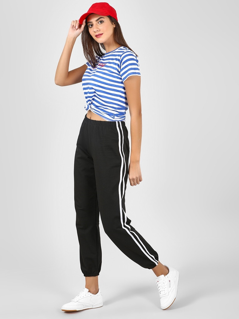 Phong cách phối đồ cực chuẩn cho hè thêm xinh ảnh 2 Empty