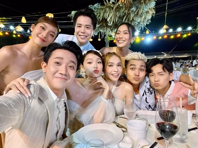 Trấn Thành và dàn sao Việt rạng rỡ dự đám cưới đẹp như mơ của Minh Hằng ảnh 14