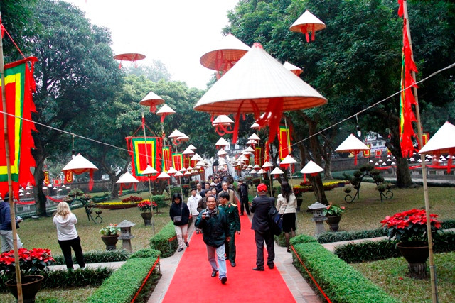 Rằm tháng Giêng năm nay không có Ngày thơ Việt Nam. Ảnh: Bình Thanh