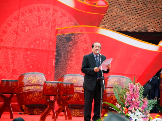 Theo nhà thơ Hữu Thỉnh, Ngày thơ Việt Nam sẽ được tổ chức sau khi dịch viêm phổi do virus Corona được kiểm soát. Ảnh: Bình Thanh