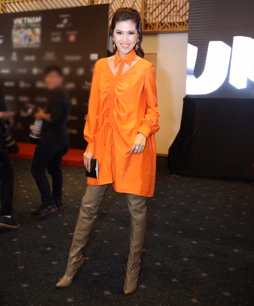 Lỗi trang phục của 9 fashionista trong showbiz Việt
