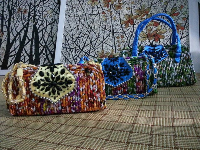 Chiêm ngưỡng bộ sưu tập túi xách tuyệt đẹp làm từ bao mì gói của thầy giáo miền Tây ảnh 11 Chiêm ngưỡng bộ sưu tập túi xách tuyệt đẹp làm từ bao mì gói của thầy giáo miền Tây ảnh 11