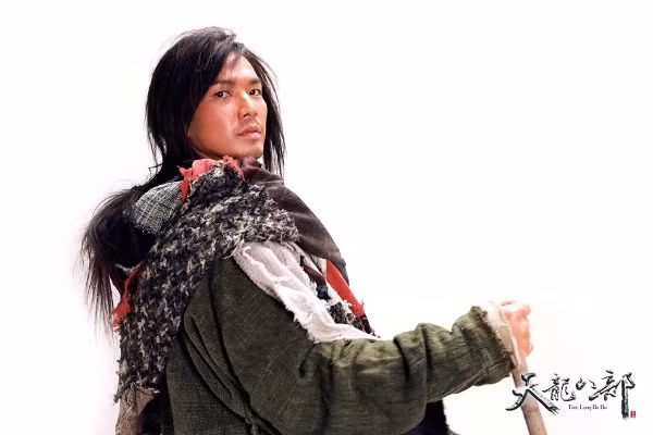 chuong phap nao "ghe gom" nhat trong phim kim dung? hinh anh 1