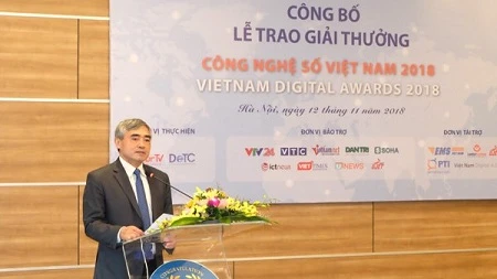 Ông Nguyễn Minh Hồng, Thứ trưởng Bộ Thông tin và Truyền thông, Chủ tịch Hội Truyền thông số Việt Nam, phát biểu tại buổi công bố lễ trao Giải thưởng