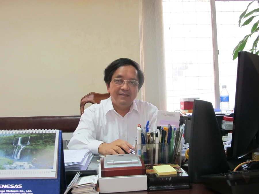 GS.TS Trần Văn Nam – Giám đốc ĐH Đà Nẵng