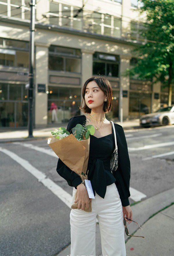 Gợi ý mix đồ thanh lịch cực hợp ngày se lạnh ảnh 2 nhung ngay gio se se ma dien may mon nay di lam thi con gi hop bang - 3