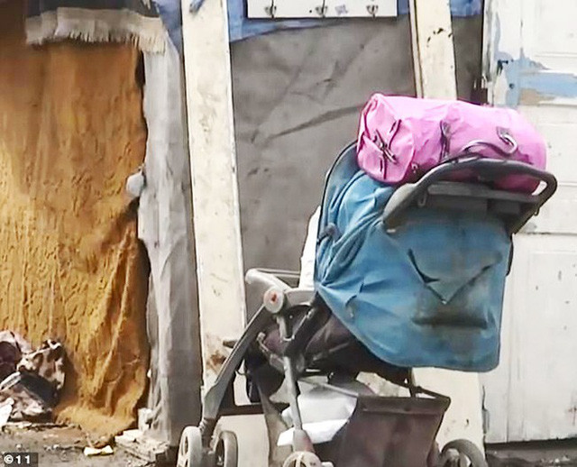 Bà mẹ nhí 12 tuổi đã sinh con cho bạn trai, mẹ cô bé lên chức bà ngoại khi mới 27 tuổi - Ảnh 4. Bà mẹ nhí 12 tuổi đã sinh con cho bạn trai, mẹ cô bé lên chức bà ngoại khi mới 27 tuổi - Ảnh 4.