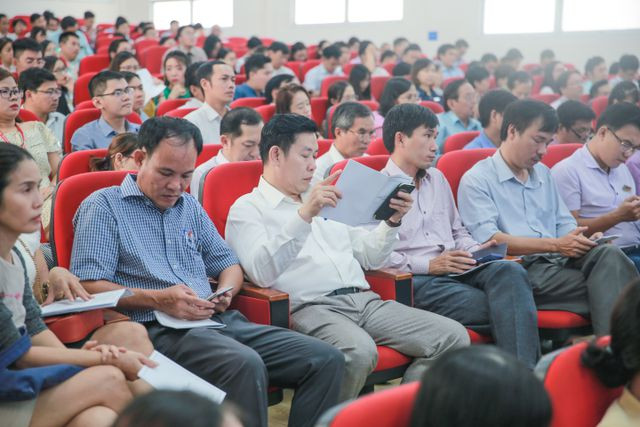 Giảng viên các trường ĐH bắt đầu về tỉnh coi thi - 5