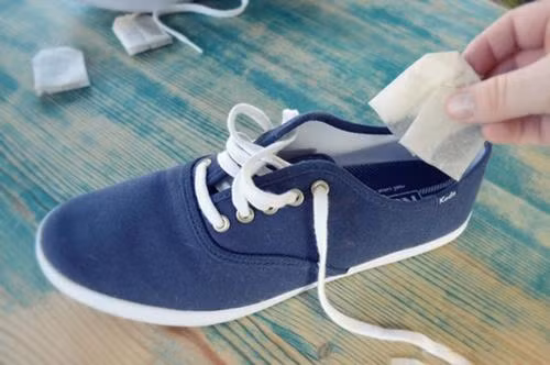 mua nong di giay bi boc mui, hay ap dung ngay nhung meo than thanh nay - 2