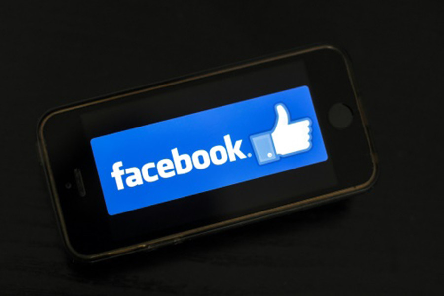Facebook đang là mạng xã hội lớn nhất toàn cầu và có ảnh hưởng tới nhiều lĩnh vực