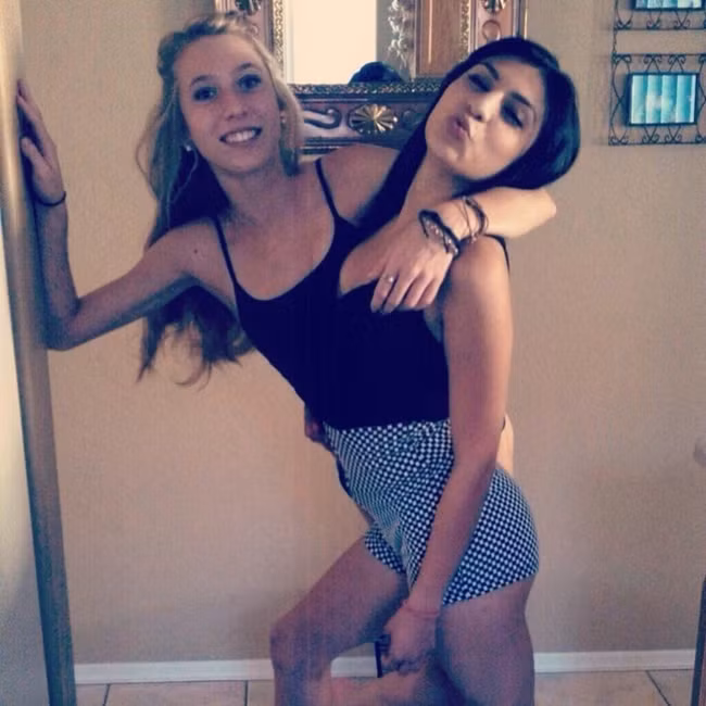 nhung hinh anh de khien chung ta "nhin ga hoa cuoc" hinh anh 1