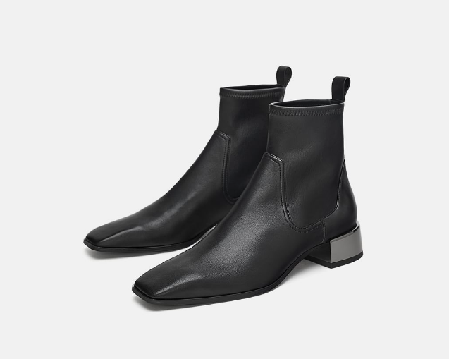 Nàng nào chẳng mê diện boots mùa lạnh, nhưng để sắm được đôi chuẩn mốt thì hãy xem ngay 4 gợi ý này - Ảnh 11. Nàng nào chẳng mê diện boots mùa lạnh, nhưng để sắm được đôi chuẩn mốt thì hãy xem ngay 4 gợi ý này - Ảnh 11.
