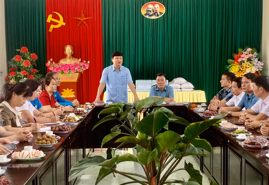 PGS.TS Phạm Việt Đức, Giám đốc Sở GD&amp;ĐT tỉnh Thái Nguyên phát biểu tại buổi làm việc.