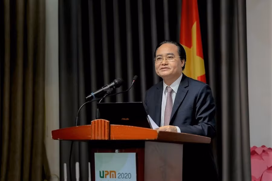 Bộ trưởng Bộ GD&ĐT Phùng Xuân Nhạ phát biểu tại hội thảo. Ảnh: Thế Đại