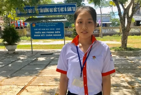 Em Lê Thị Ni, 4 năm liền đạt HS giỏi Văn cấp huyện.
