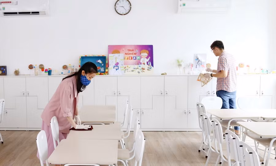 Đảm bảo an toàn trường lớp, sẵn sàng đón học sinh quay lại trường.