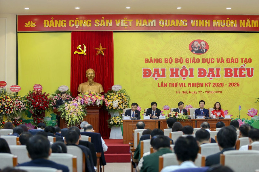 Quang cảnh đại hội