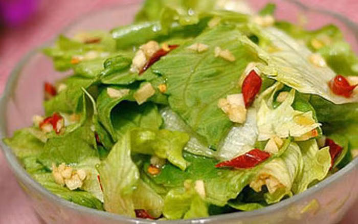 da bi ngua ngay, nguoi dan ong hai hung khi thay thu “kinh di” trong ca phoi va da day - 4