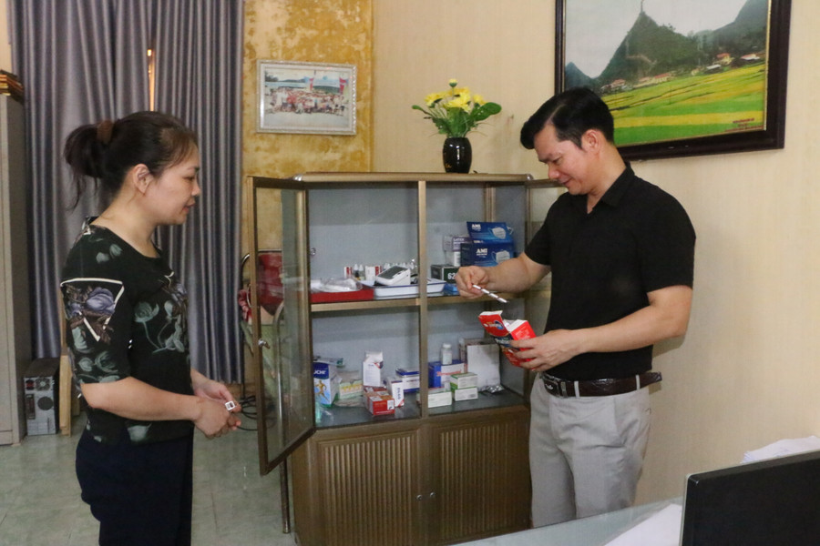 Ở mỗi điểm thi cần có phòng y tế với đầy đủ cơ số thuốc theo quy định. Ở mỗi điểm thi cần có phòng y tế với đầy đủ cơ số thuốc theo quy định.