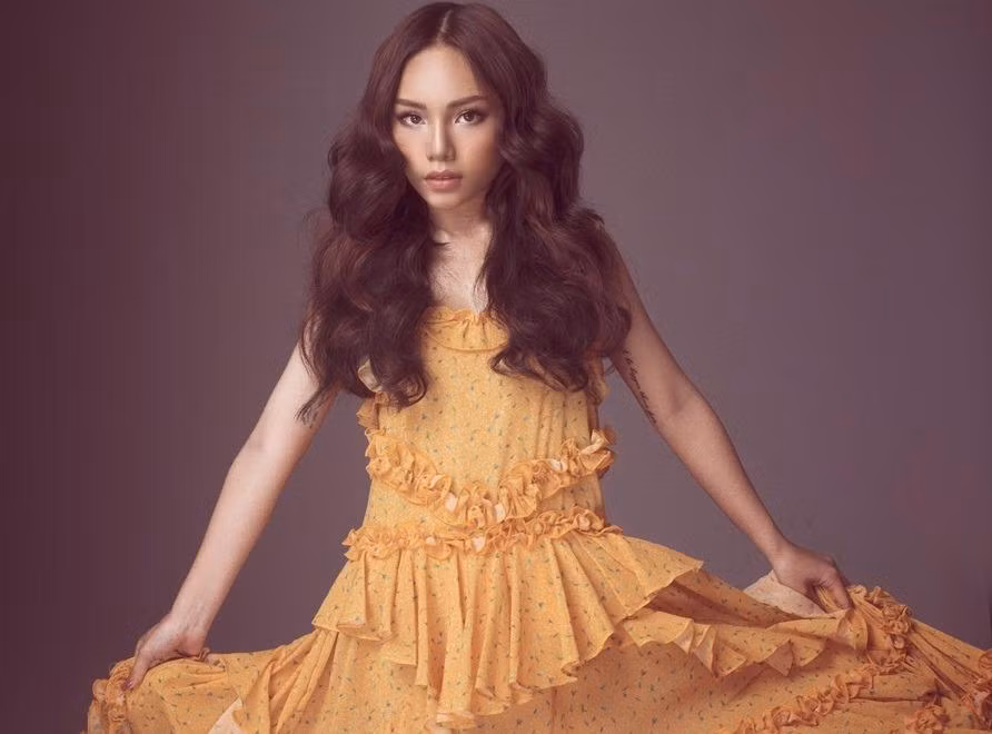 MV "Call You An Angel" cũng sẽ được ra mắt trong tháng này. Đây sẽ là món quà ý nghĩa của Thảo My dành cho những khán giả đã đợi chờ cô suốt thời gian qua. 