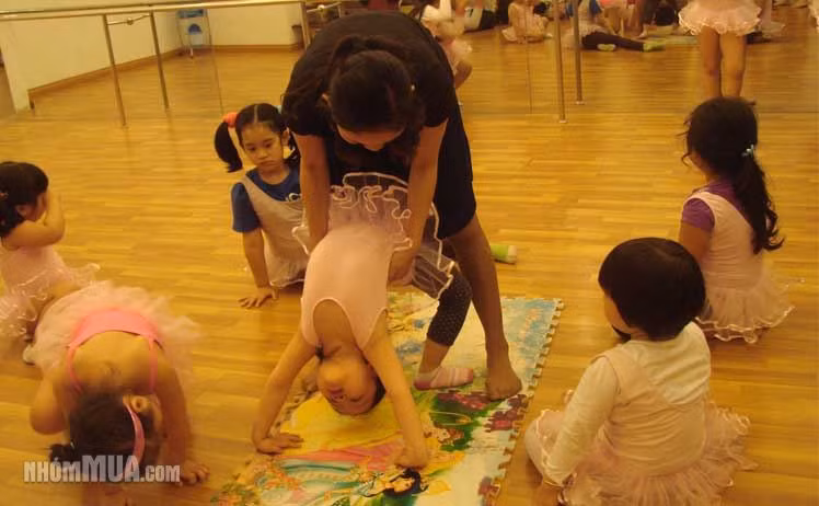 Cho con học năng khiếu phù hợp với sở thích