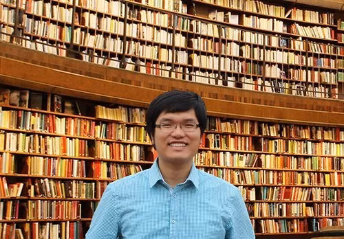 Vũ Minh Ngọc – Cựu sinh viên K46: Đoạt giải “Luận án tiến sĩ xuất sắc nhất Châu Âu”.