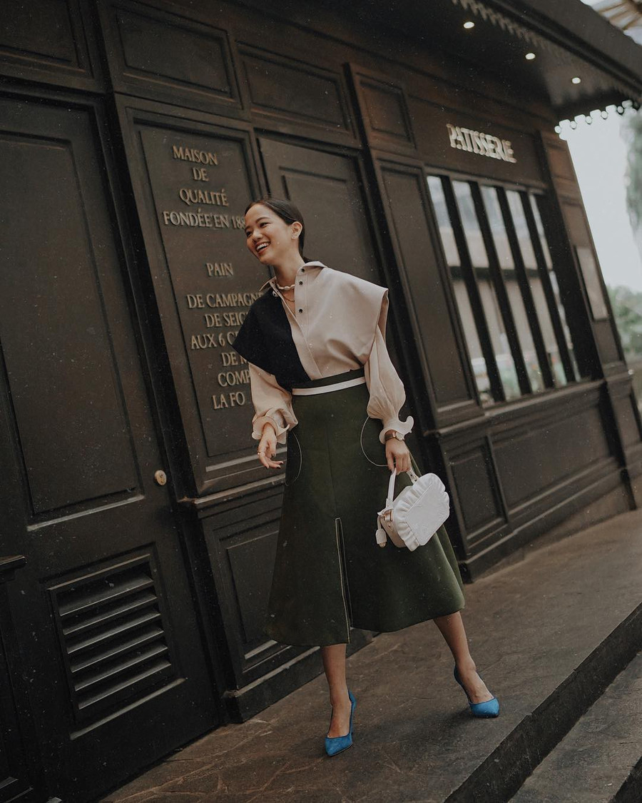 Mẫu giày vừa giúp bạn cao ráo, thanh mảnh lại còn sang chảnh hết nấc ảnh 2