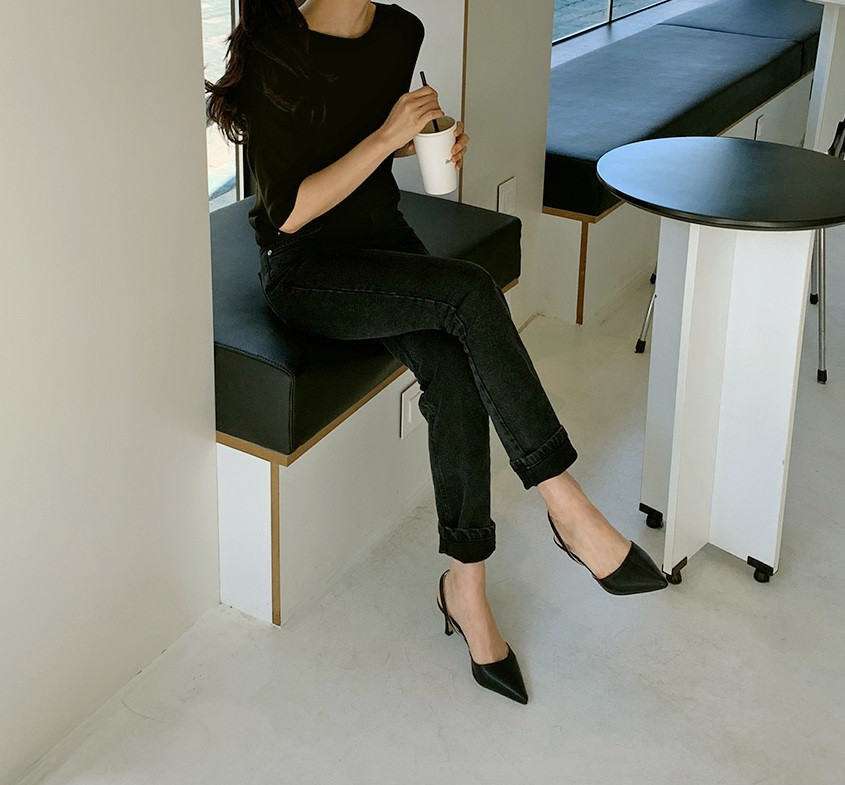 Mẫu giày vừa giúp bạn cao ráo, thanh mảnh lại còn sang chảnh hết nấc ảnh 6