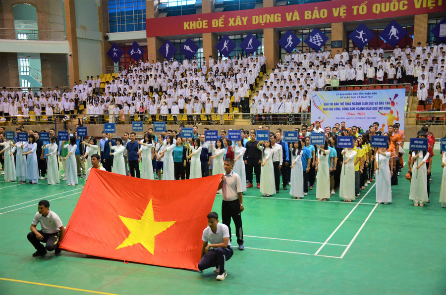 Giải đấu quy tụ 56 đoàn vận động viên. Giải đấu quy tụ 56 đoàn vận động viên.