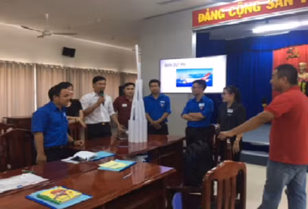 Th.s Phạm Thái Sơn – GĐ Trung tâm tuyển sinh và truyền thông của trường chia sẻ kinh nghiệm về kỹ năng Pitching với dự án khởi nghiệp giả định