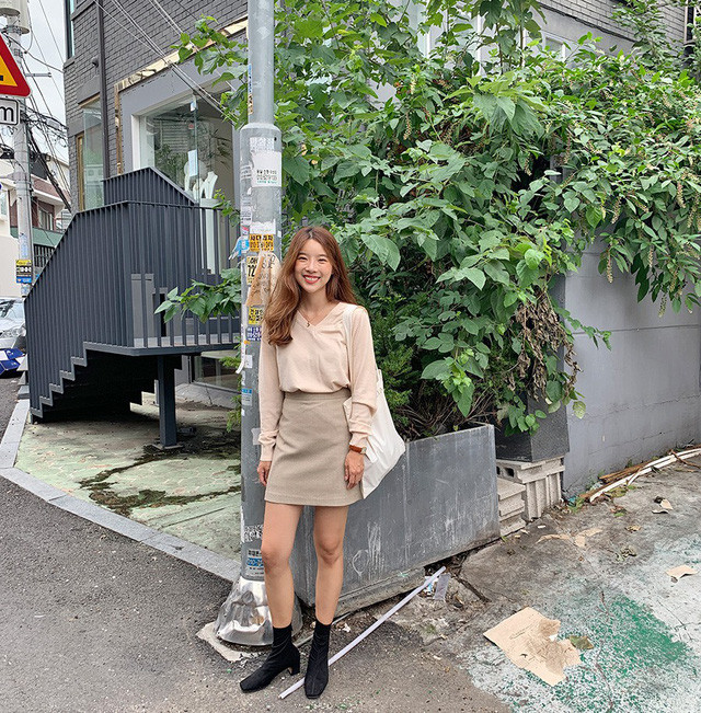 Tối thiểu, chị em ngoài 30 tuổi nên có 5 mẫu giày sau để luôn mặc đẹp đến từng chi tiết - Ảnh 11.