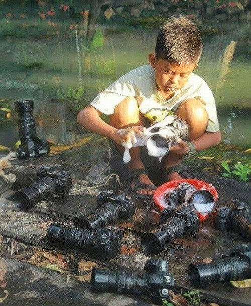 Rửa máy ảnh. 10-anh-hai-hot-nhat-facebook-trong-ngay