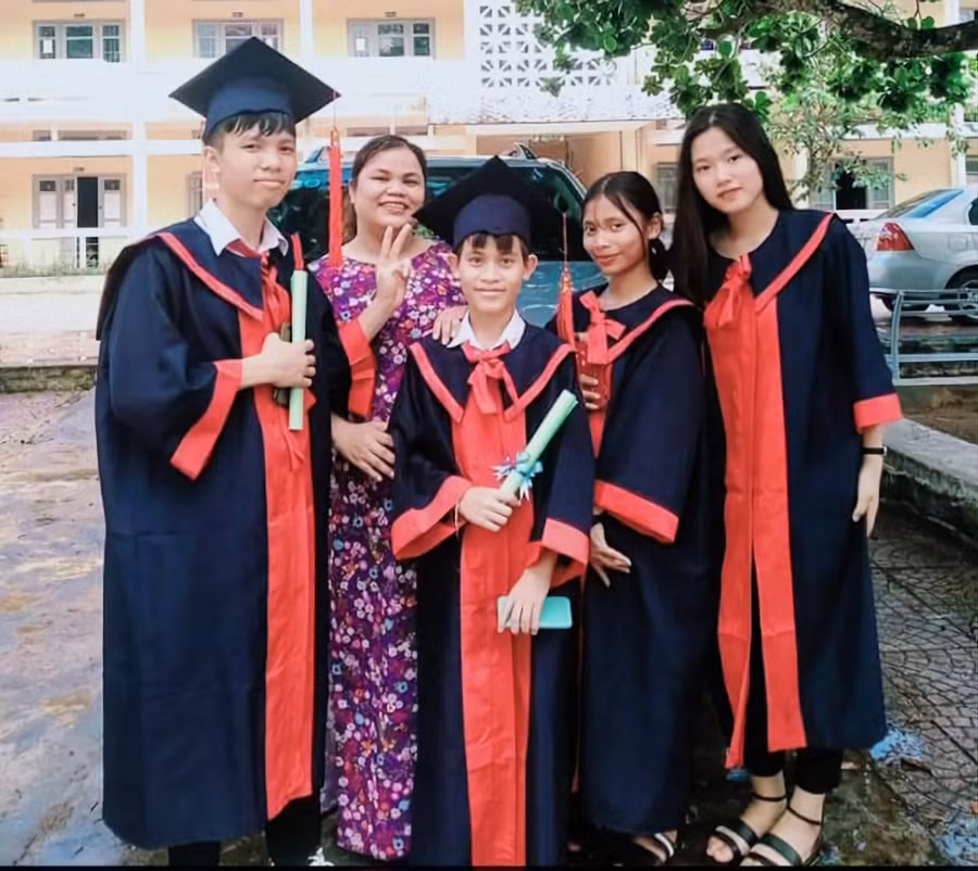 Niềm vui khi được chứng kiến sự tiến bộ của học trò.