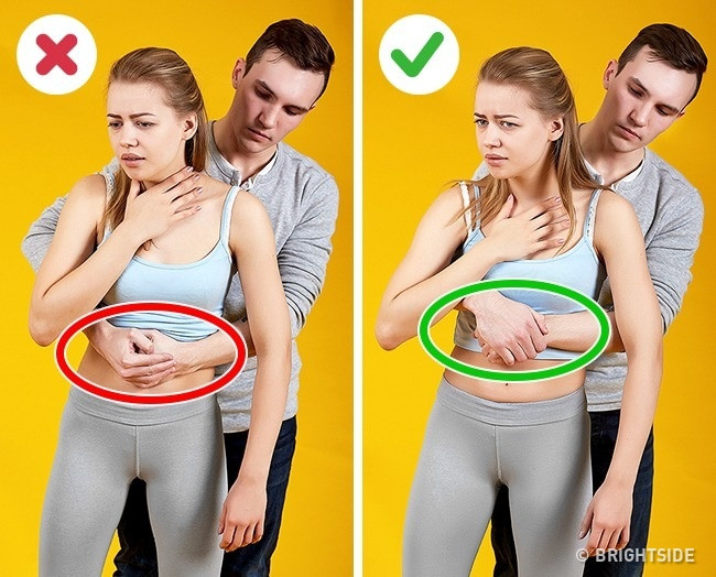Phương pháp đẩy bụng Heimlich maneuver.Phương pháp này sẽ giúp cứu sống cuộc đời ai đó khi bị hóc dị vật hay nghẹn. 10-meo-nho-co-the-cuu-song-ban-mot-ngay-nao-do-2