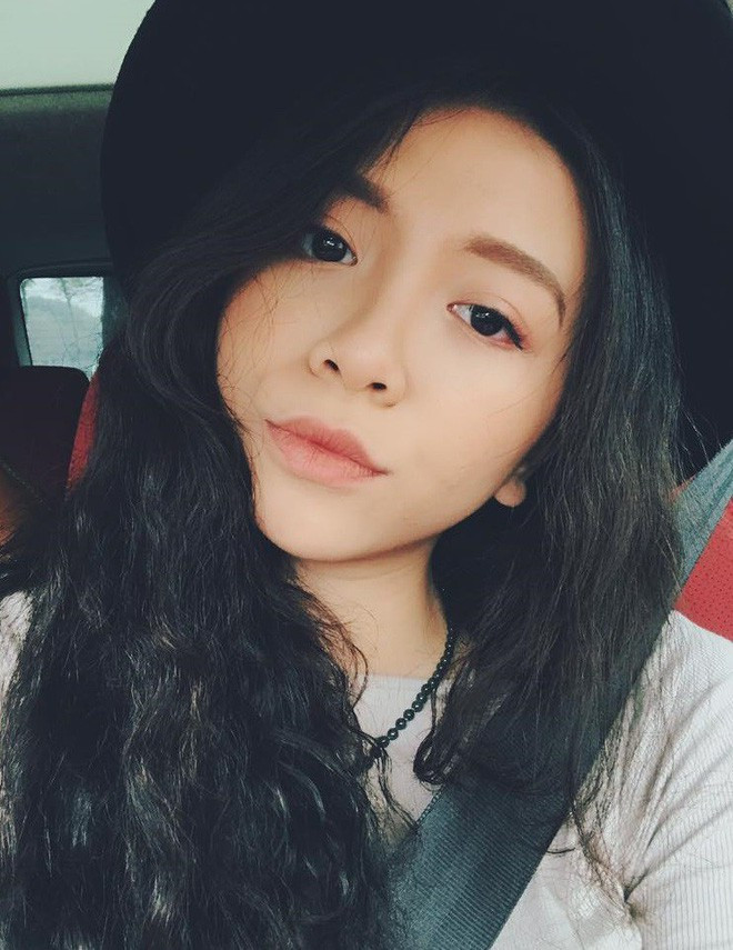 6 cô nàng du học sinh xinh nhất 2018: Người là bạn gái cầu thủ, người body như hotgirl, người giành học bổng khủng 15 tỷ đồng - Ảnh 20. 6 cô nàng du học sinh xinh nhất 2018: Người là bạn gái cầu thủ, người body như hotgirl, người giành học bổng khủng 15 tỷ đồng - Ảnh 20.