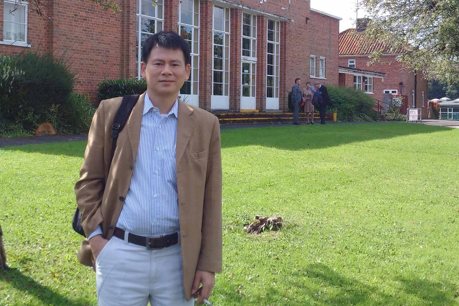 “Môn Công nghệ trong Chương trình GDPT mới tiếp thu được những xu hướng lớn về GD công nghệ như: Mô hình năng lực công nghệ, chuẩn hiểu biết công nghệ phổ thông; một số mô hình GD kỹ thuật như mô hình định hướng thủ công; mô hình định hướng thiết kế; mô hình công nghệ đại cương…; định hướng nghề nghiệp ở THPT; tiếp cận GD STEM và cuộc CMCN 4.0”. PGS.TS Lê Huy Hoàng “Môn Công nghệ trong Chương trình GDPT mới tiếp thu được những xu hướng lớn về GD công nghệ như: Mô hình năng lực công nghệ, chuẩn hiểu biết công nghệ phổ thông; một số mô hình GD kỹ thuật như mô hình định hướng thủ công; mô hình định hướng thiết kế; mô hình công nghệ đại cương…; định hướng nghề nghiệp ở THPT; tiếp cận GD STEM và cuộc CMCN 4.0”. PGS.TS Lê Huy Hoàng